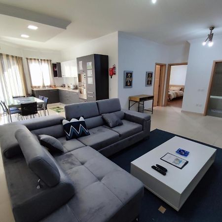4Th Floor Apartment In Tigne Слима Екстериор снимка