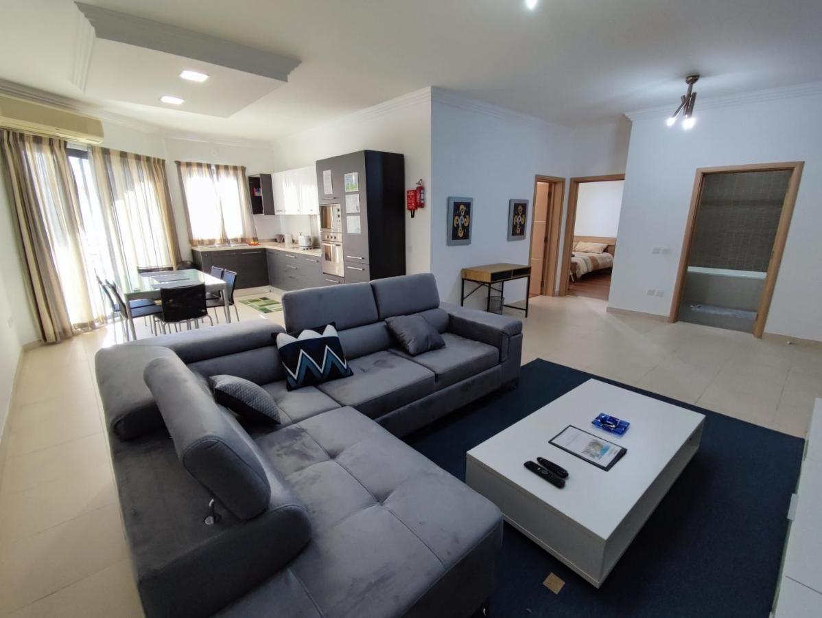 4Th Floor Apartment In Tigne Слима Екстериор снимка