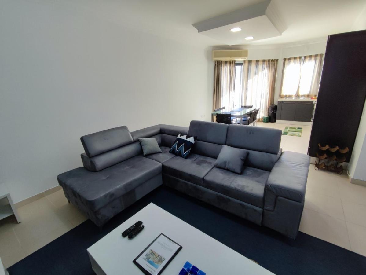 4Th Floor Apartment In Tigne Слима Екстериор снимка